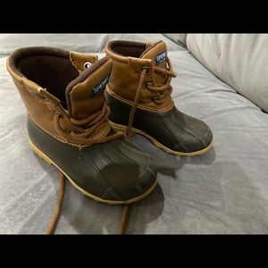 Kids Sperry boots
